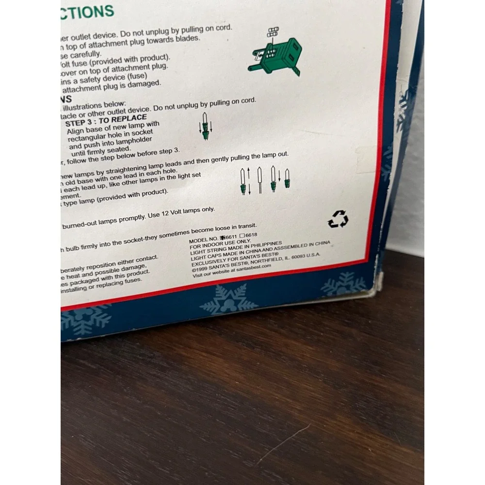 Vintage 1999 Santa's Best Disney Mickey Mouse Illuminated Tree Trimmer Light Set